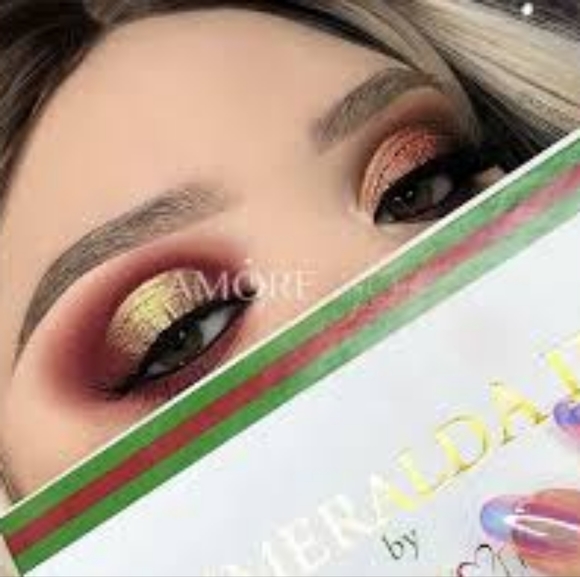 Beauty Creations Esmeralda II - Picture 3 of 3